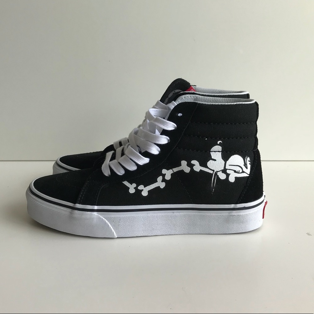 Vans Sk8 Hi - Peanuts Snoopy Bones